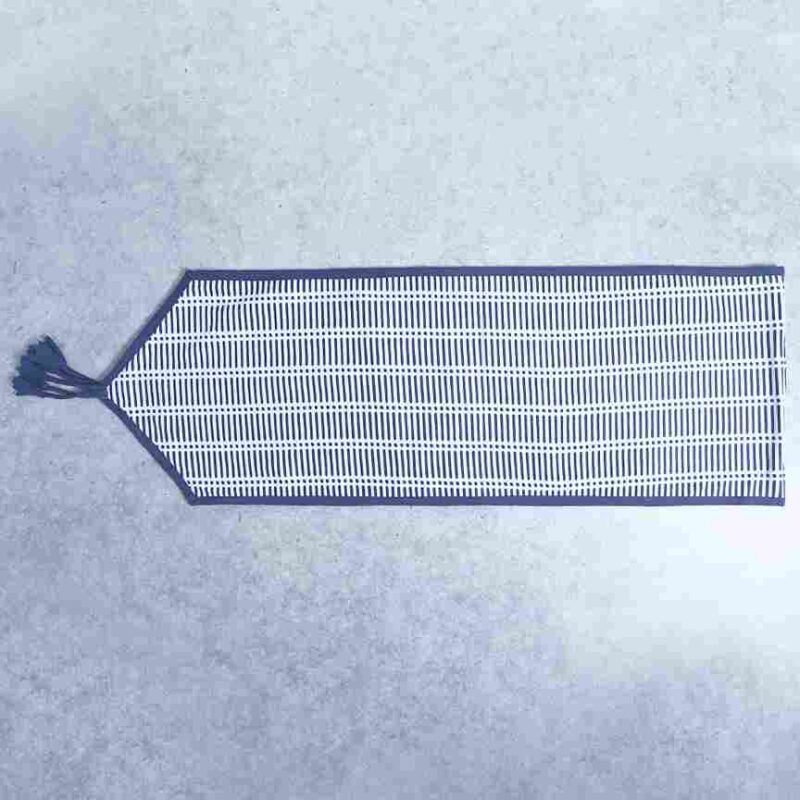 Como Table runner - Blue - Image 2