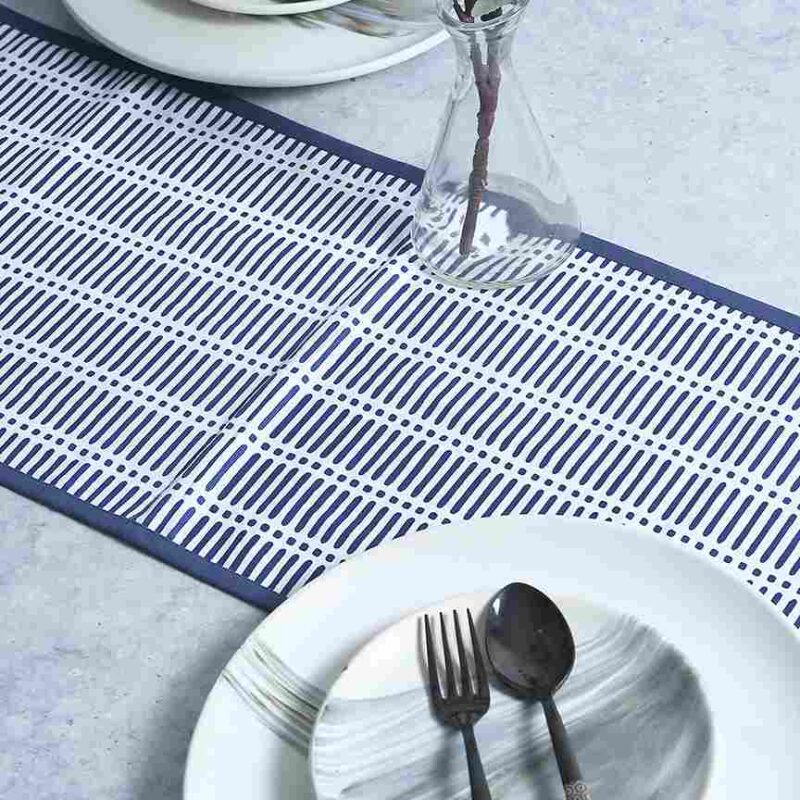 Como Table runner - Blue - Image 3