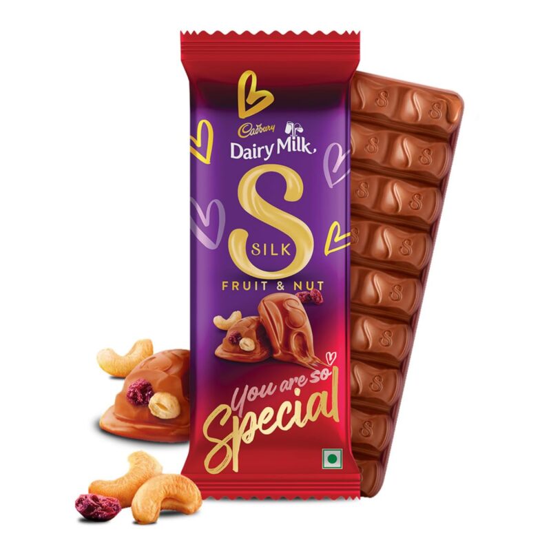 Cadbury Dairy Milk Silk Fruit and Nut Valentine's Gift Pack Chocolate Bar, 137 g