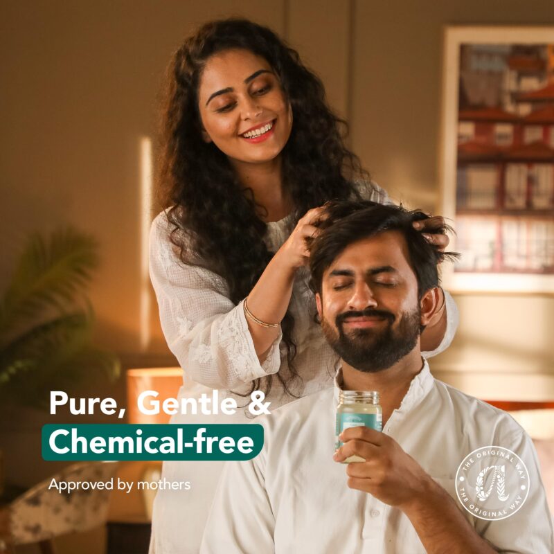 Anveshan Wood Pressed Coconut Oil - 1 Litre | Glass Bottle | Kolhu/Kacchi Ghani/Chekku | Natural | Chemical-Free | Coconut Oil for baby massage | Cold Pressed Coconut Oil for Cooking. - Image 4