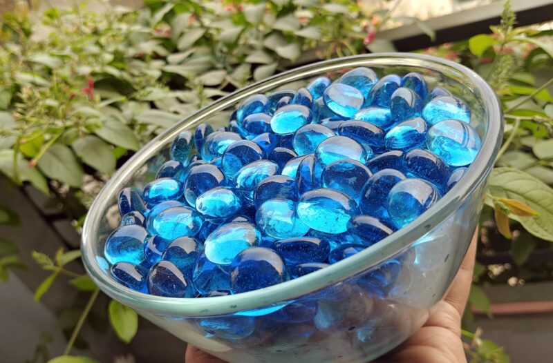 ZEINOO Blue Glass Gems Stones/Pebbles for Home & Garden Décor, Aquarium Décor, Vase Filler, Marble & Gravel Planted Substrate (Blue, 450 gm) - Image 3