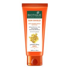 Biotique Bio Micro Gold Matte Suncreen SPF 30 UVB/PA++ UVA Ultra Smoothing Matte-Look, For Oily Skin